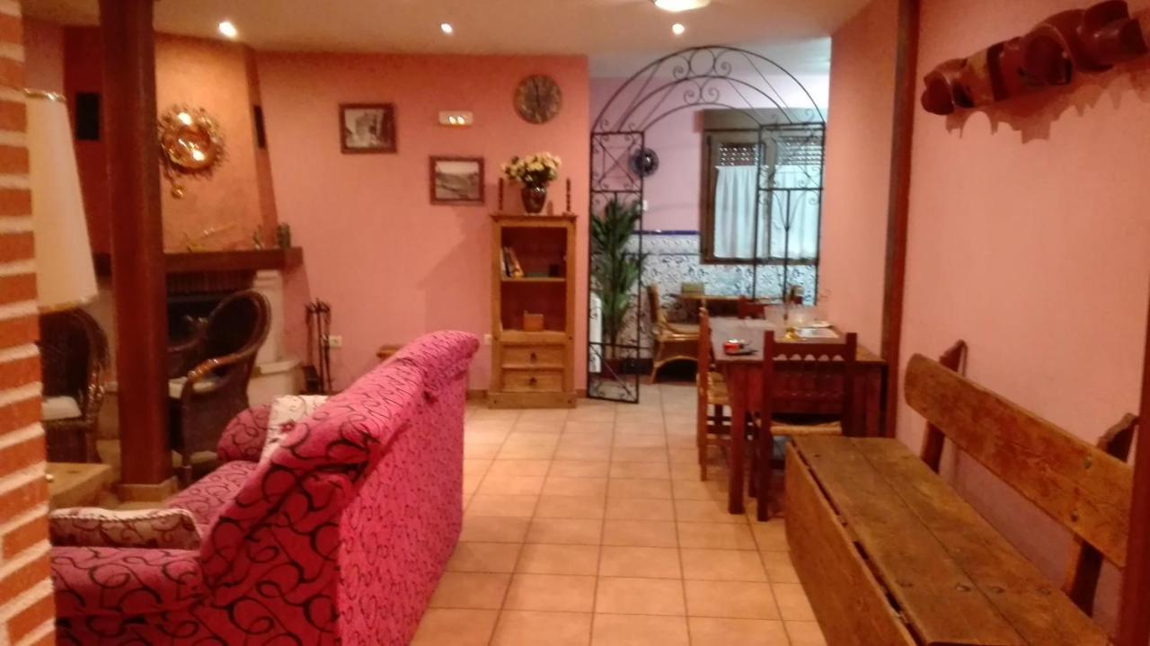 La Casa Madrona Apartment Виякастин Екстериор снимка