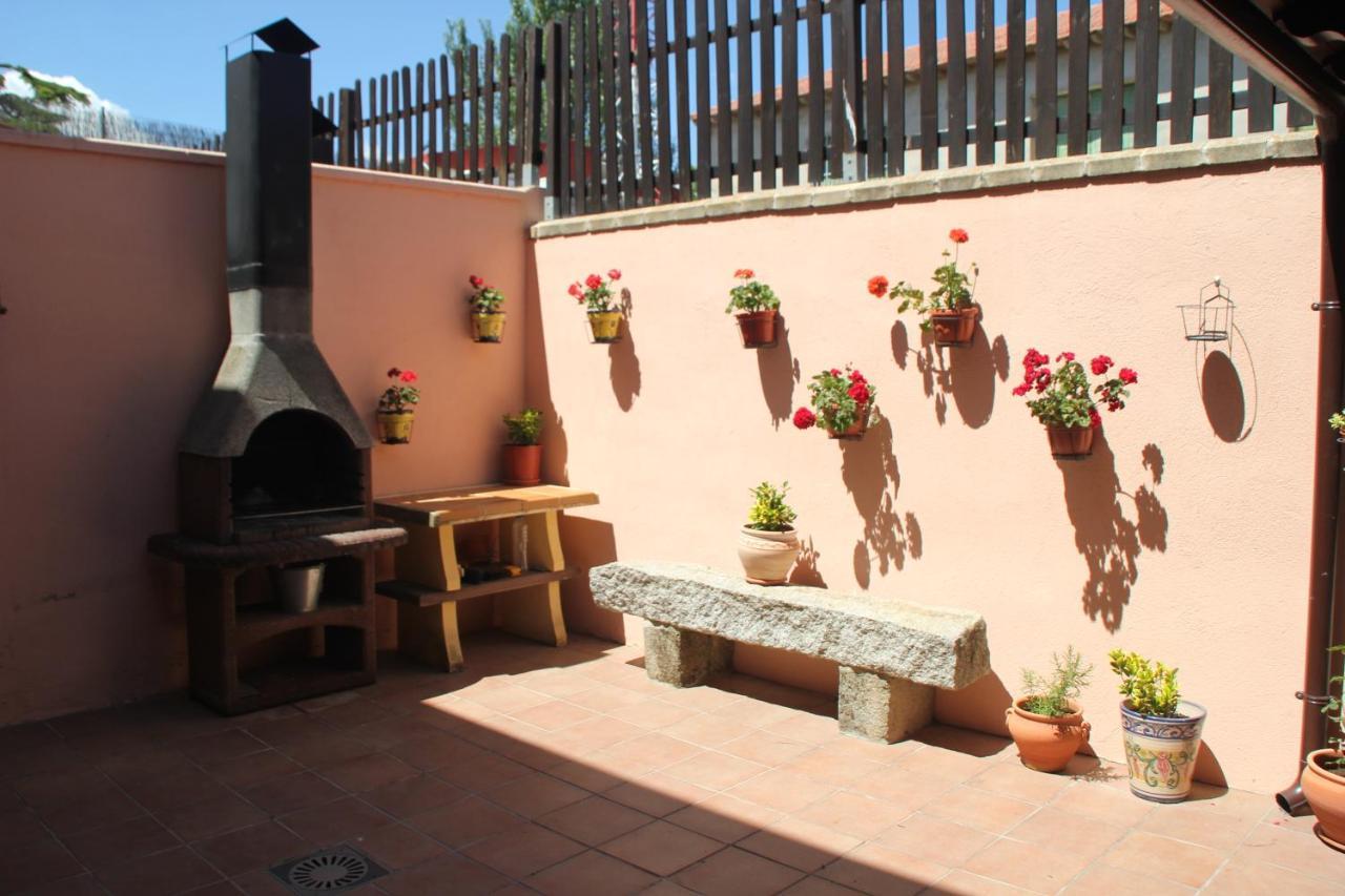 La Casa Madrona Apartment Виякастин Екстериор снимка
